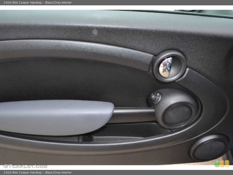 Black/Grey Interior Door Panel for the 2009 Mini Cooper Hardtop #81195666