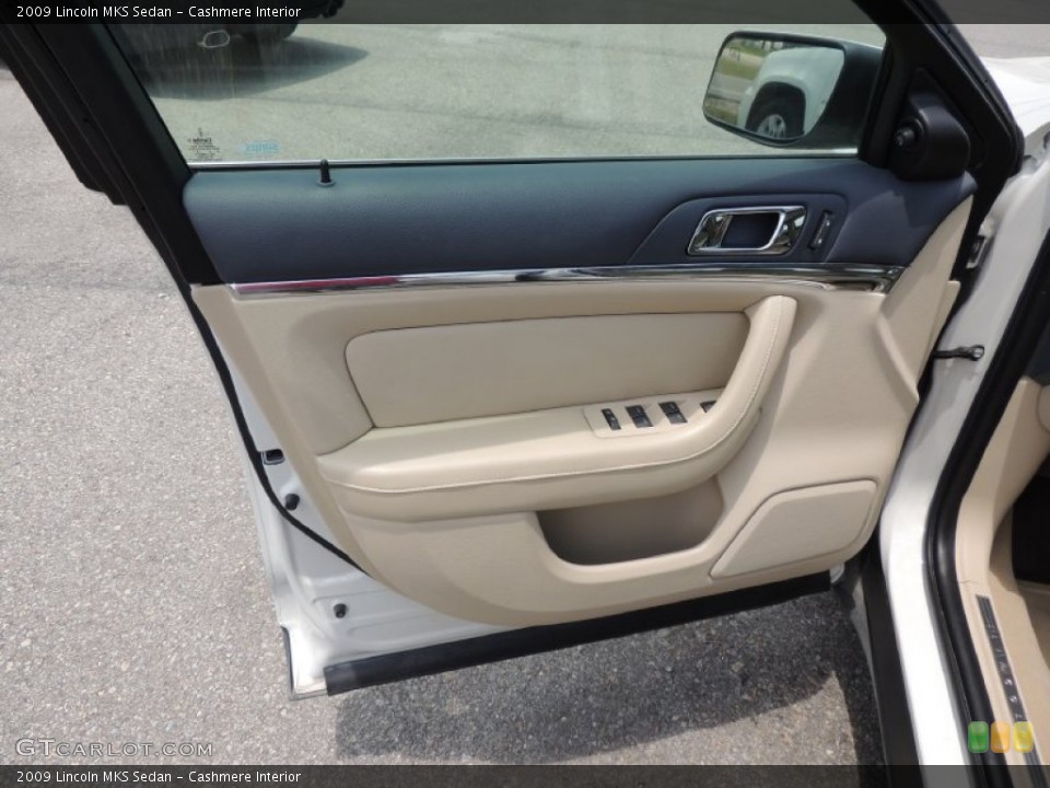Cashmere Interior Door Panel for the 2009 Lincoln MKS Sedan #81203550