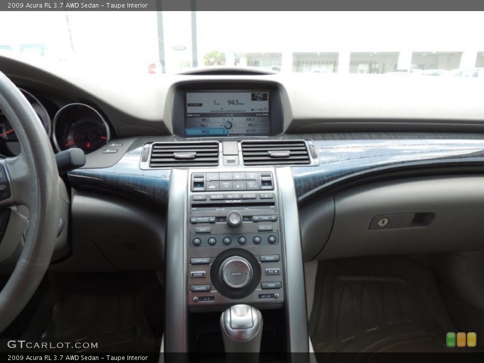 Taupe Interior Controls for the 2009 Acura RL 3.7 AWD Sedan #81205017