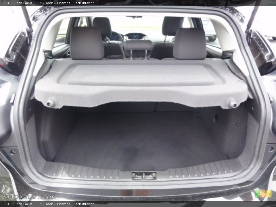Charcoal Black Interior Trunk for the 2012 Ford Focus SEL 5-Door #81206307
