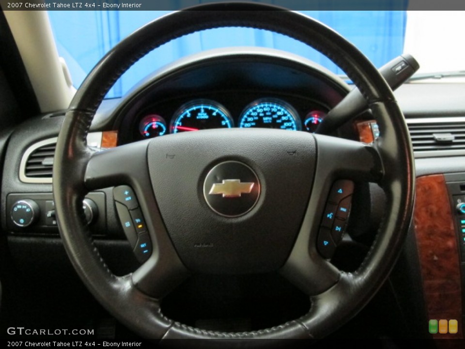 Ebony Interior Steering Wheel for the 2007 Chevrolet Tahoe LTZ 4x4 #81207702