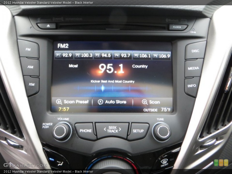 Black Interior Controls for the 2012 Hyundai Veloster  #81209399