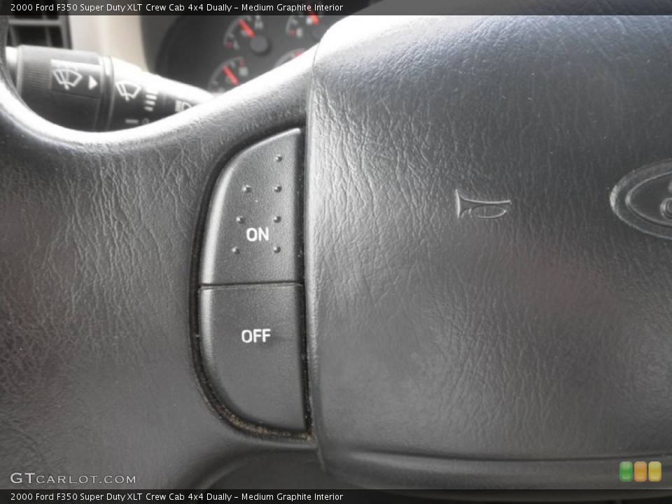 Medium Graphite Interior Controls for the 2000 Ford F350 Super Duty XLT Crew Cab 4x4 Dually #81209976