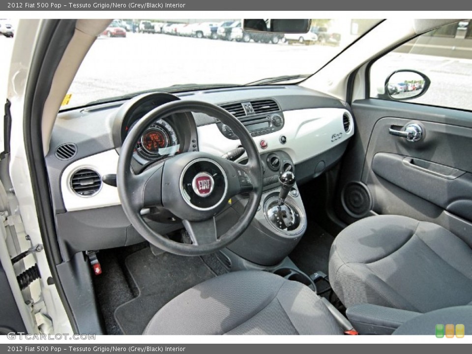 Tessuto Grigio/Nero (Grey/Black) 2012 Fiat 500 Interiors