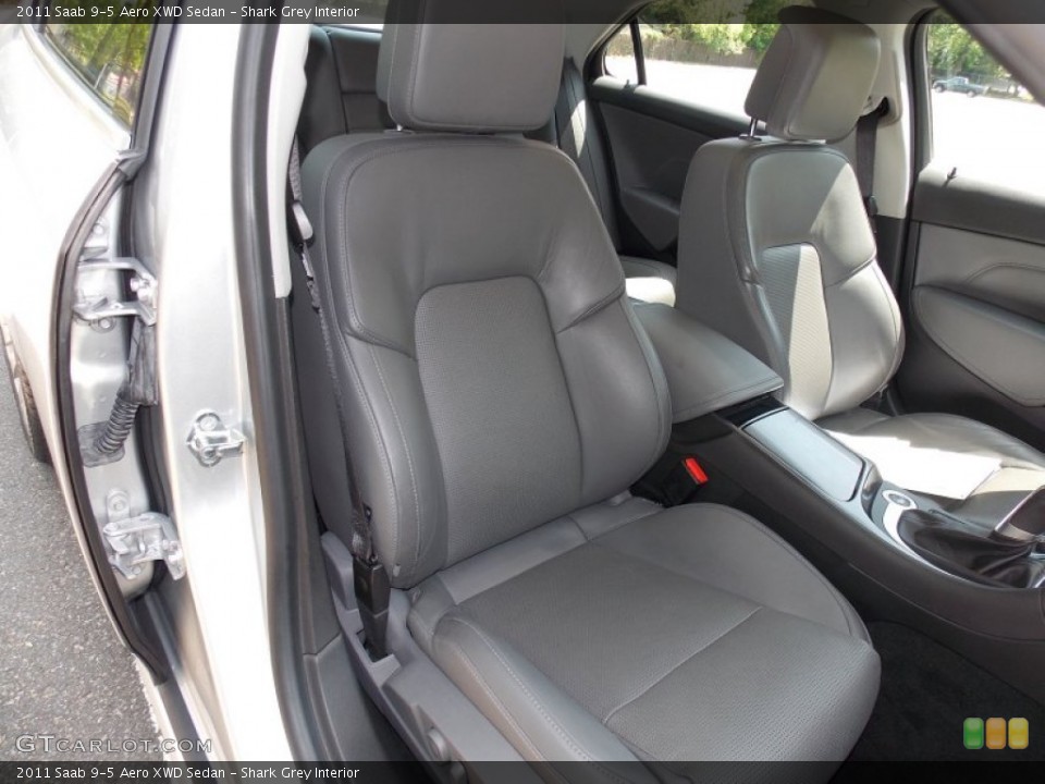 Shark Grey 2011 Saab 9-5 Interiors