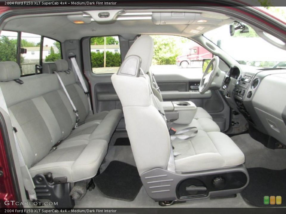 Medium/Dark Flint Interior Photo for the 2004 Ford F150 XLT SuperCab 4x4 #81215196