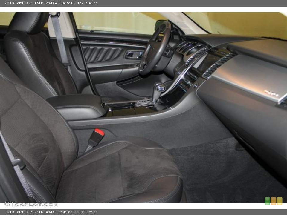 Charcoal Black Interior Photo for the 2010 Ford Taurus SHO AWD #81221202
