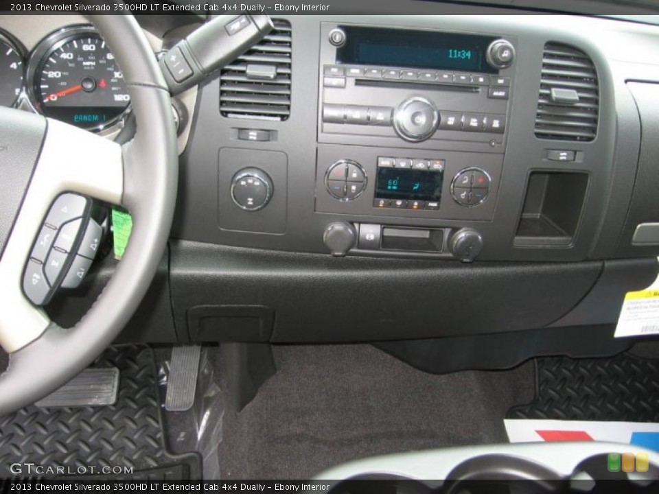 Ebony Interior Controls for the 2013 Chevrolet Silverado 3500HD LT Extended Cab 4x4 Dually #81228289