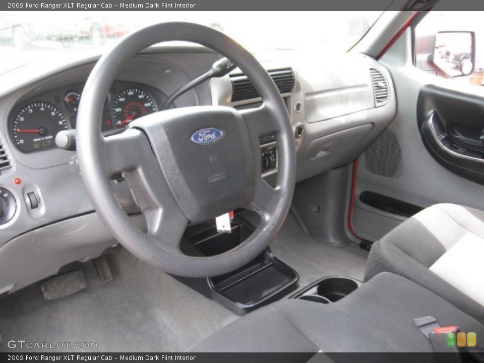 Medium Dark Flint Interior Photo for the 2009 Ford Ranger XLT Regular Cab #81233666
