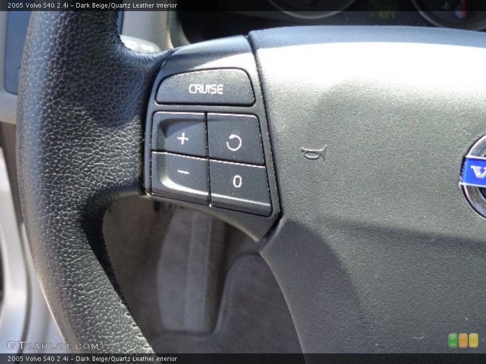 Dark Beige/Quartz Leather Interior Controls for the 2005 Volvo S40 2.4i #81234044
