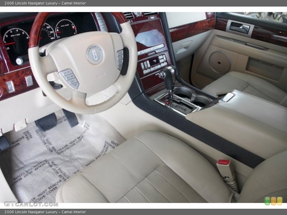 Camel Interior Prime Interior for the 2006 Lincoln Navigator Luxury #81241922