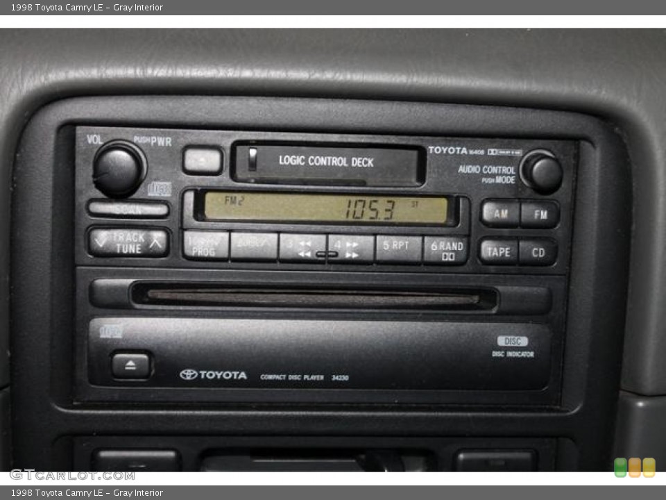 Gray Interior Audio System for the 1998 Toyota Camry LE #81242053