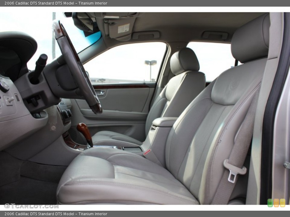 Titanium Interior Photo for the 2006 Cadillac DTS  #81244441
