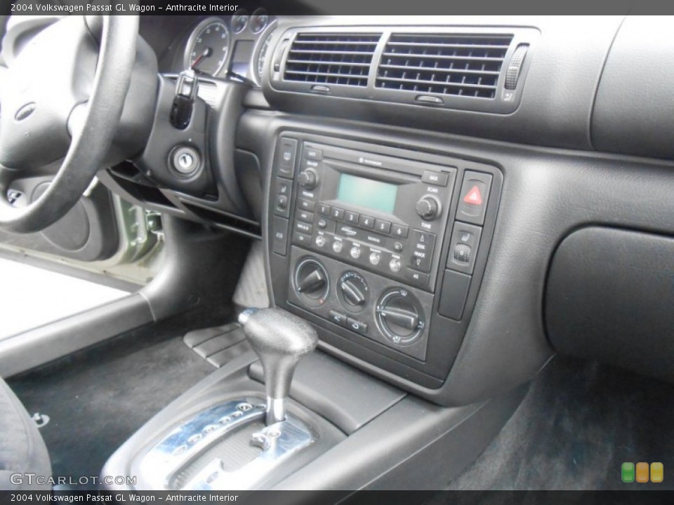 Anthracite Interior Controls for the 2004 Volkswagen Passat GL Wagon #81247747