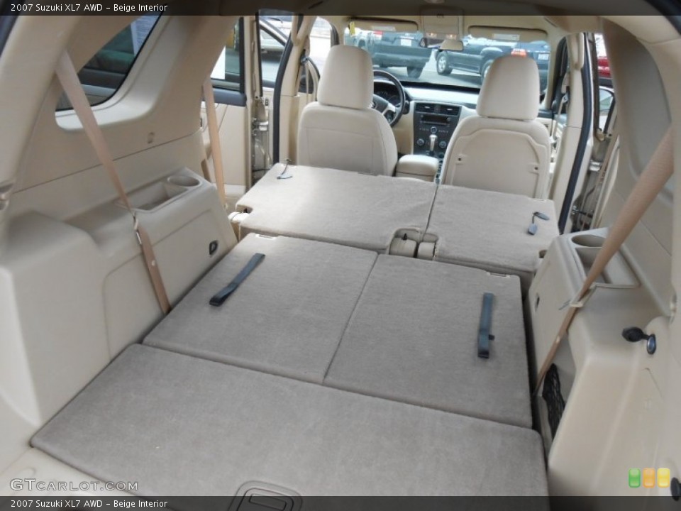 Beige Interior Trunk for the 2007 Suzuki XL7 AWD #81251260
