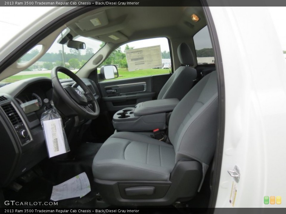 Black/Diesel Gray Interior Photo for the 2013 Ram 3500 Tradesman Regular Cab Chassis #81259165