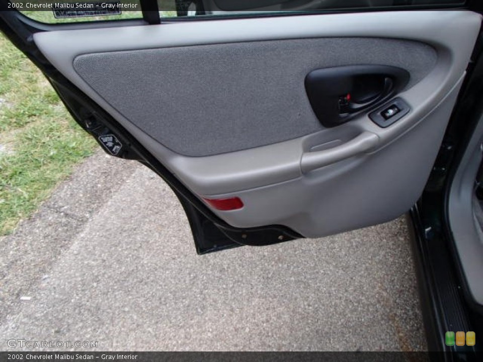 Gray Interior Door Panel for the 2002 Chevrolet Malibu Sedan #81262093
