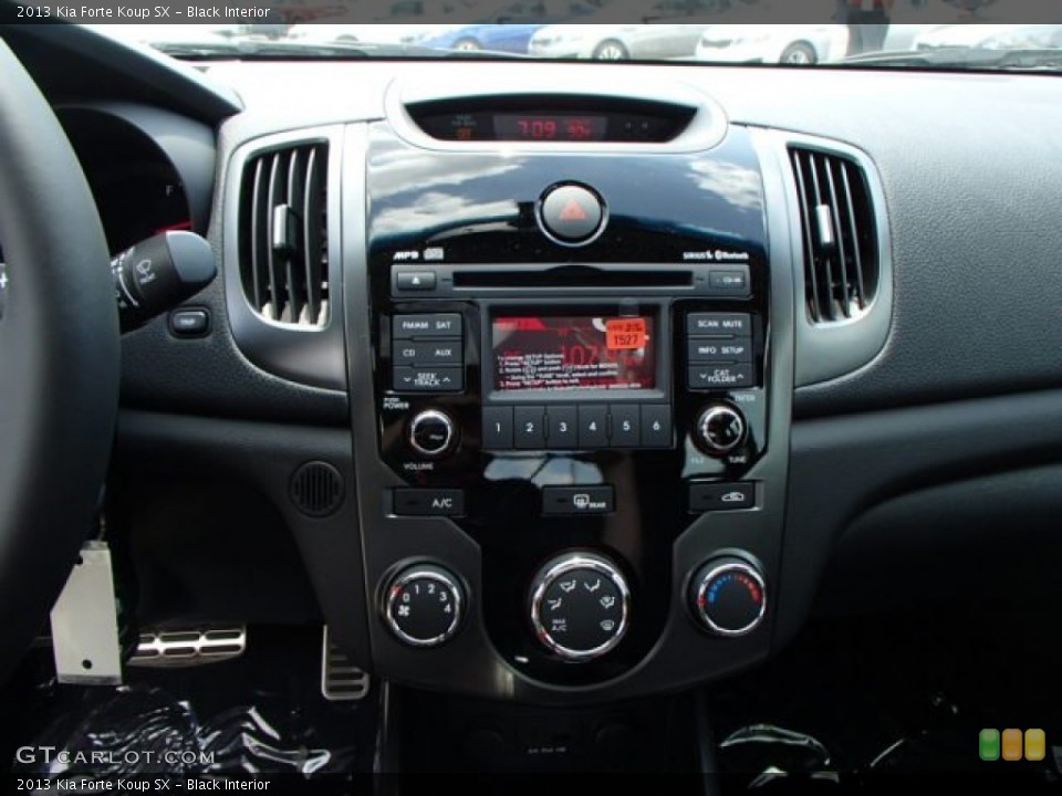 Black Interior Controls for the 2013 Kia Forte Koup SX #81265264