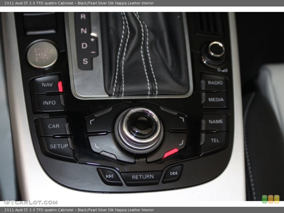 Black/Pearl Silver Silk Nappa Leather Interior Controls for the 2011 Audi S5 3.0 TFSI quattro Cabriolet #81268966