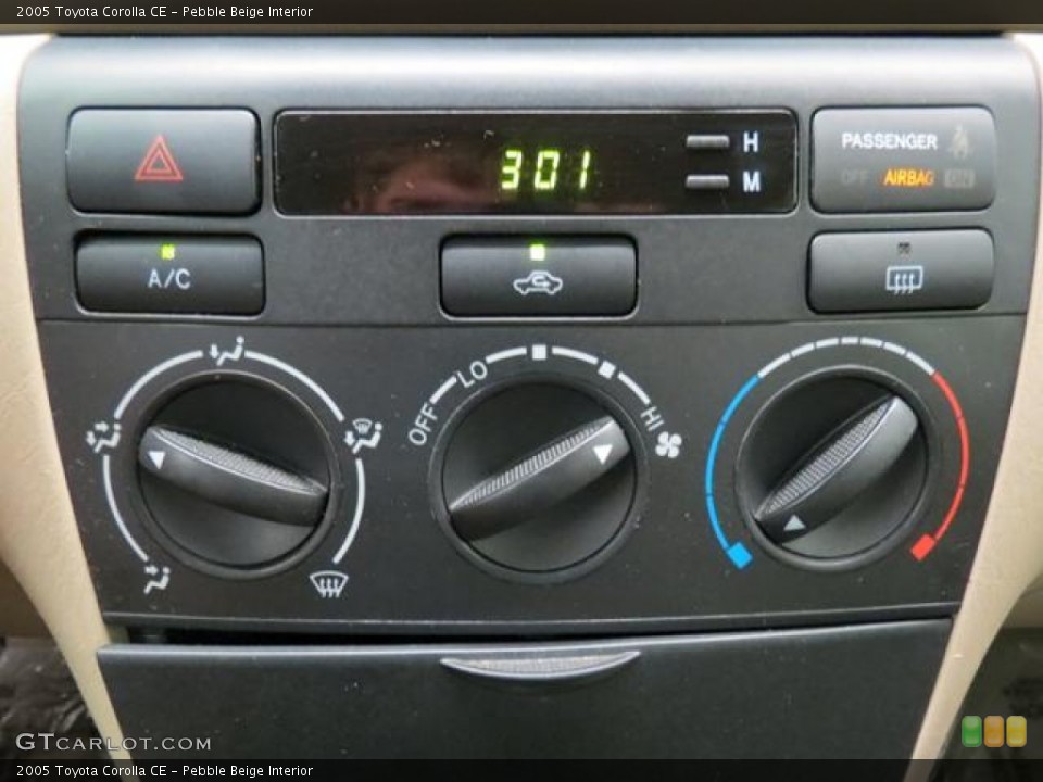 Pebble Beige Interior Controls for the 2005 Toyota Corolla CE #81268984