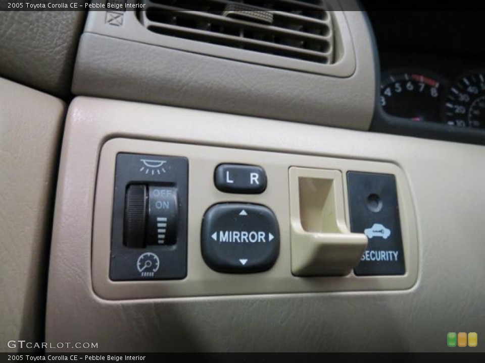 Pebble Beige Interior Controls for the 2005 Toyota Corolla CE #81269117