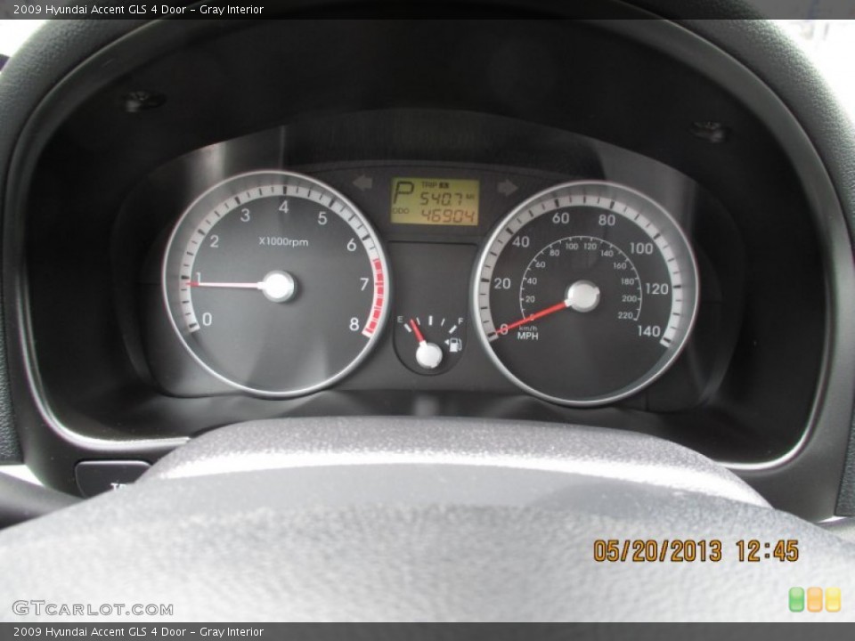 Gray Interior Gauges for the 2009 Hyundai Accent GLS 4 Door #81275412