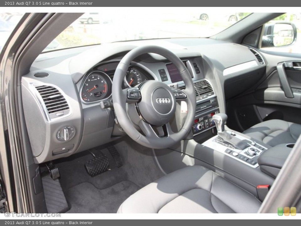 Black Interior Photo for the 2013 Audi Q7 3.0 S Line quattro #81277881