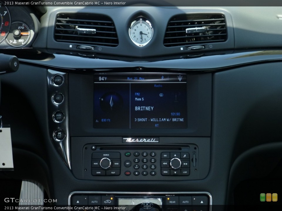 Nero Interior Controls for the 2013 Maserati GranTurismo Convertible GranCabrio MC #81281197