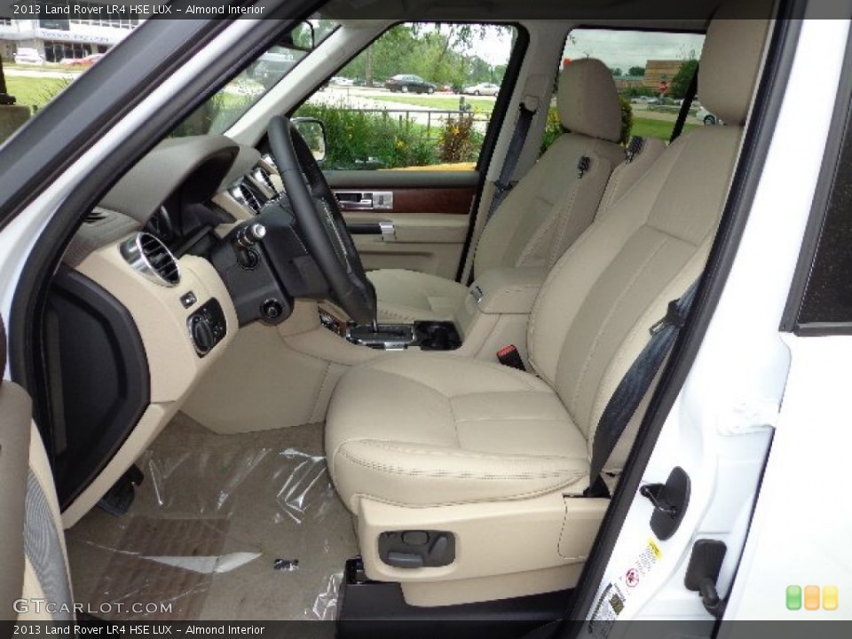 Almond Interior Photo for the 2013 Land Rover LR4 HSE LUX #81281268