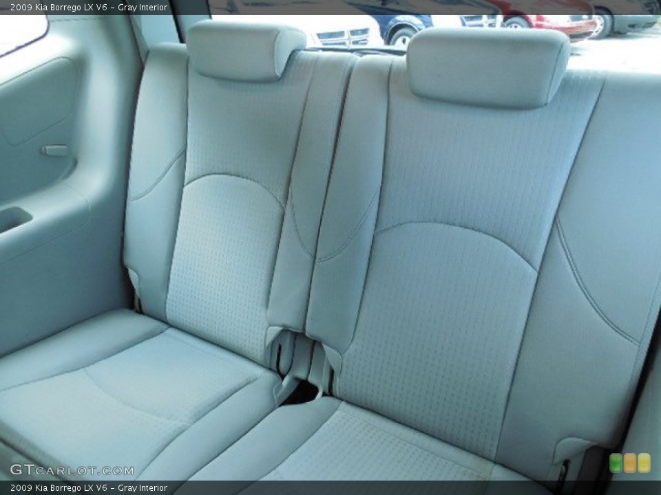 Gray Interior Rear Seat for the 2009 Kia Borrego LX V6 #81283756