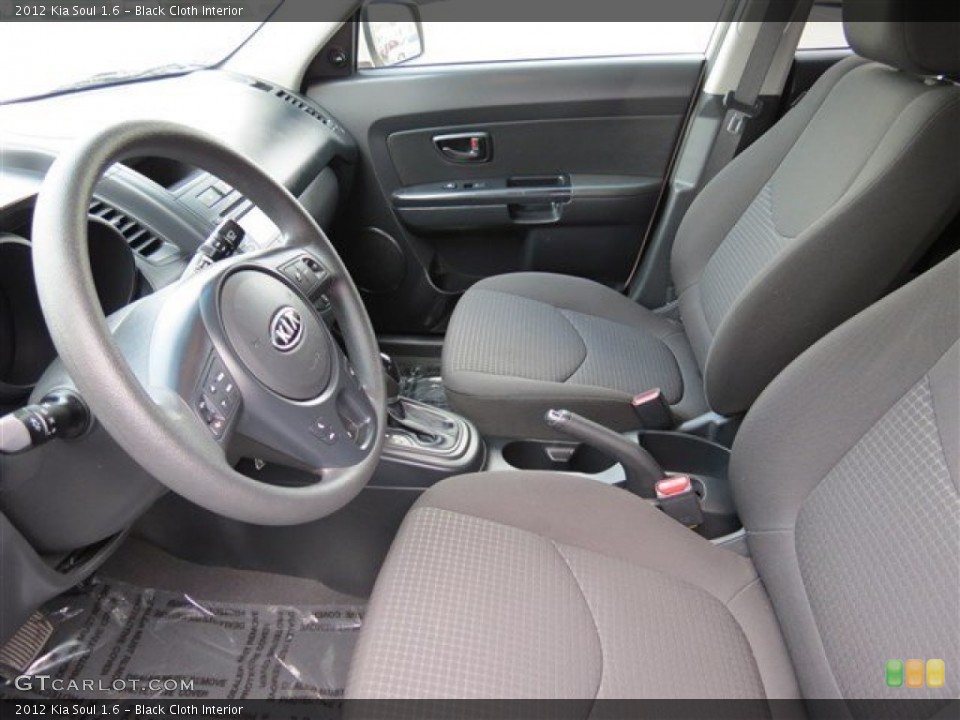 Black Cloth Interior Photo for the 2012 Kia Soul 1.6 #81292925