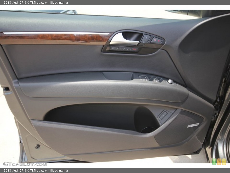 Black Interior Door Panel for the 2013 Audi Q7 3.0 TFSI quattro #81293672