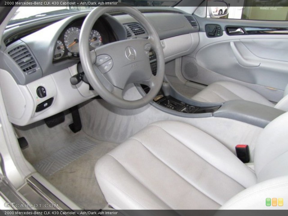 Ash/Dark Ash Interior Photo for the 2000 Mercedes-Benz CLK 430 Cabriolet #81294551