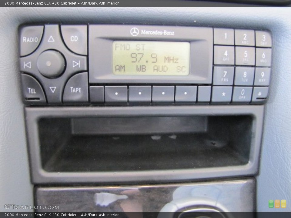 Ash/Dark Ash Interior Controls for the 2000 Mercedes-Benz CLK 430 Cabriolet #81294958