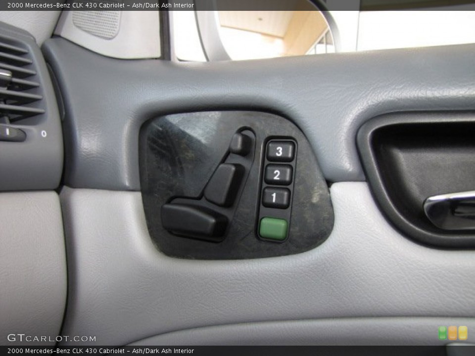 Ash/Dark Ash Interior Controls for the 2000 Mercedes-Benz CLK 430 Cabriolet #81295145