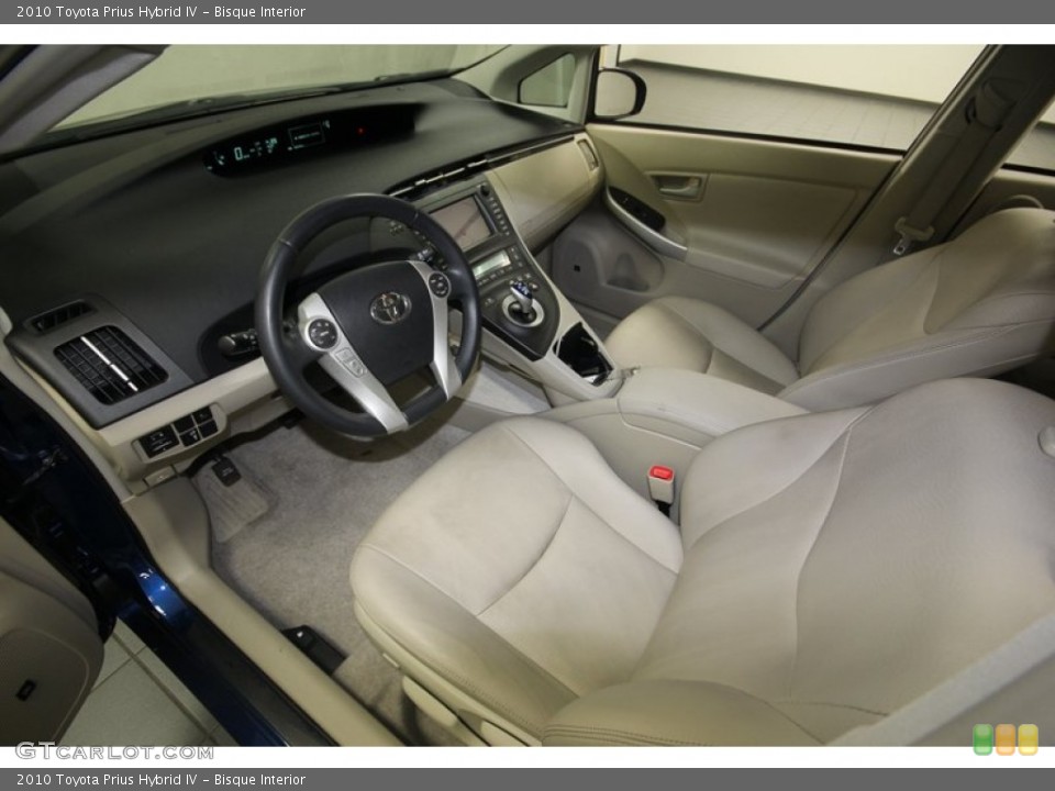 Bisque Interior Photo for the 2010 Toyota Prius Hybrid IV #81295685
