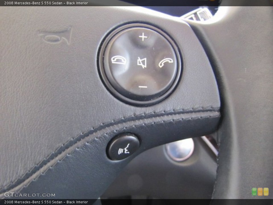 Black Interior Controls for the 2008 Mercedes-Benz S 550 Sedan #81296872