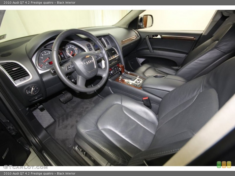 Black 2010 Audi Q7 Interiors