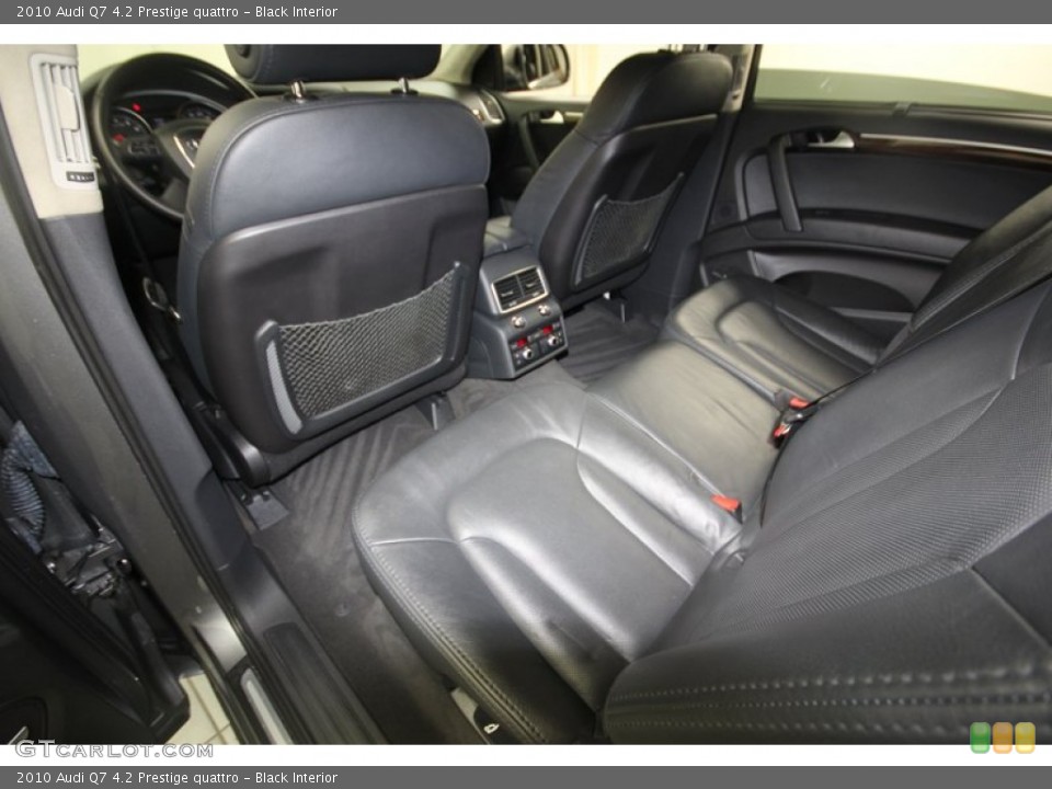 Black Interior Rear Seat for the 2010 Audi Q7 4.2 Prestige quattro #81297385