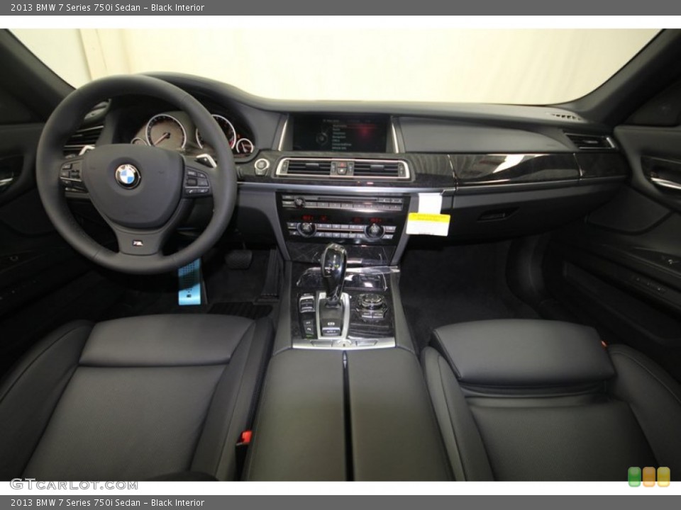 Black Interior Dashboard for the 2013 BMW 7 Series 750i Sedan #81301952