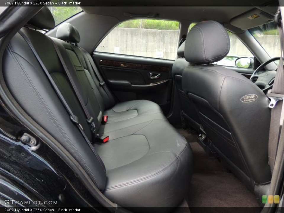 Black Interior Rear Seat for the 2002 Hyundai XG350 Sedan #81305708