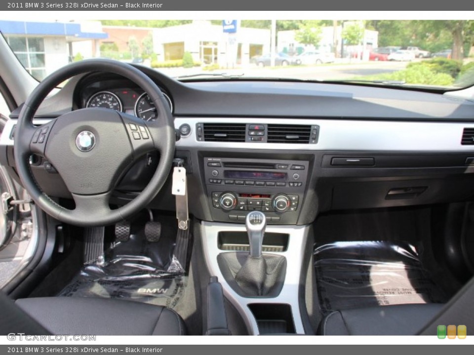 Black Interior Dashboard for the 2011 BMW 3 Series 328i xDrive Sedan #81313282