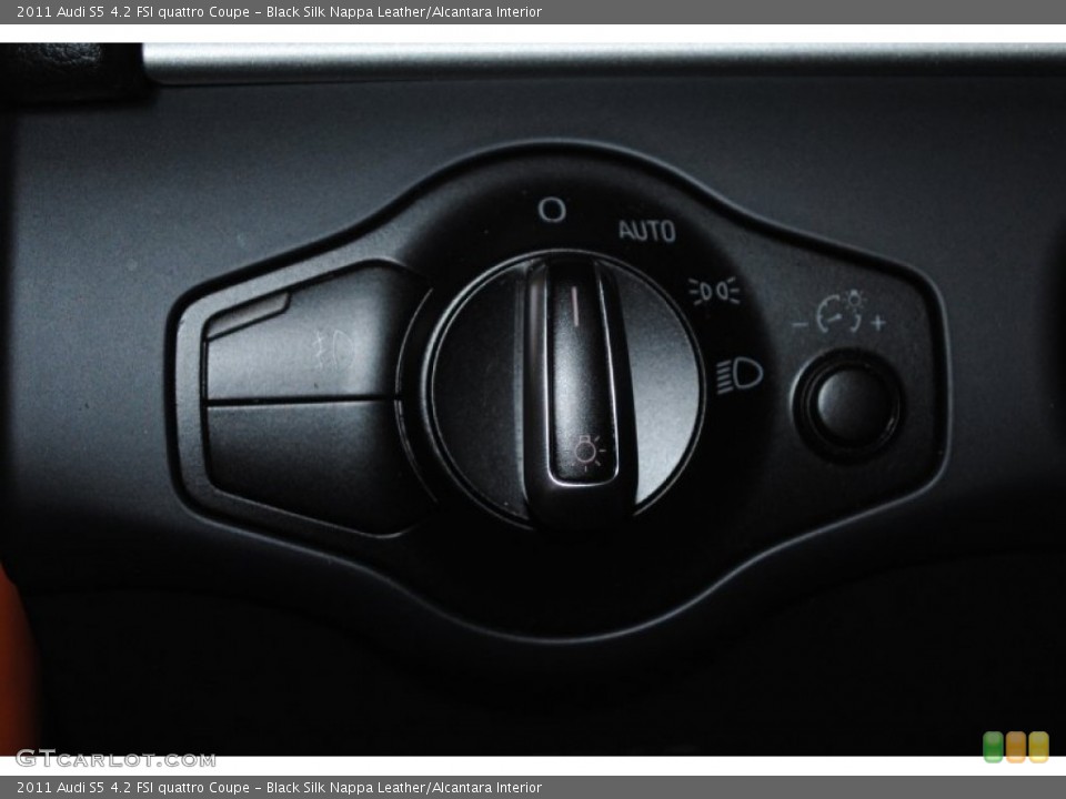 Black Silk Nappa Leather/Alcantara Interior Controls for the 2011 Audi S5 4.2 FSI quattro Coupe #81318845