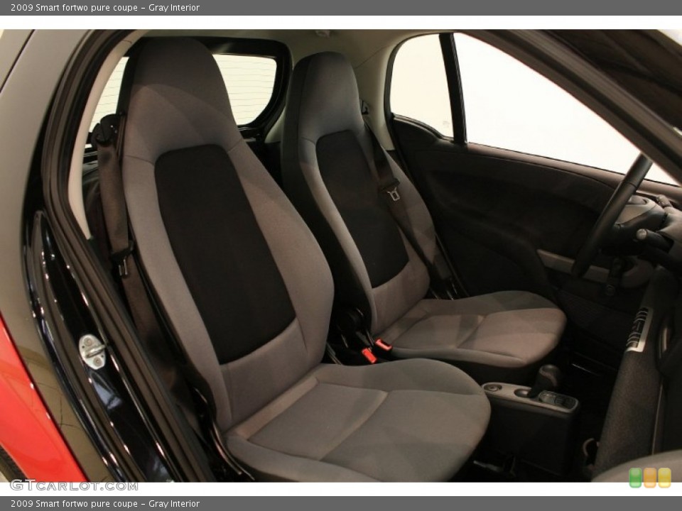 Gray Interior Front Seat for the 2009 Smart fortwo pure coupe #81323996