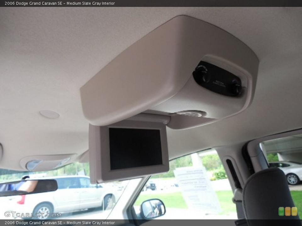 Medium Slate Gray Interior Entertainment System for the 2006 Dodge Grand Caravan SE #81327158