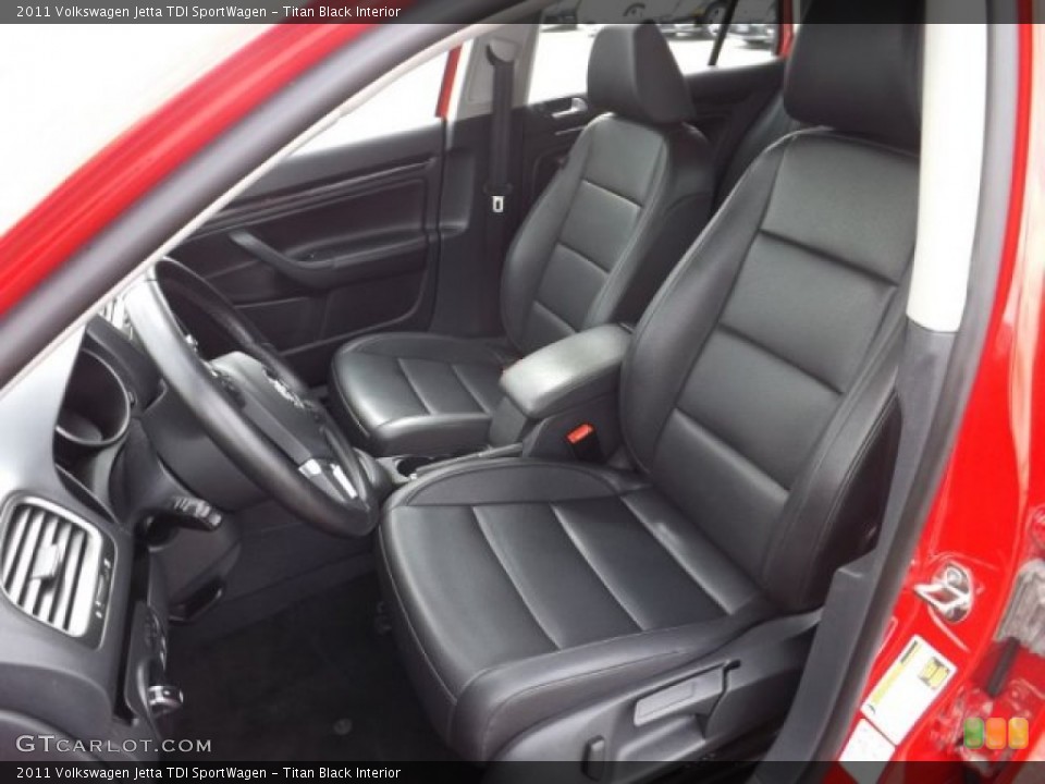 Titan Black Interior Photo for the 2011 Volkswagen Jetta TDI SportWagen #81331487