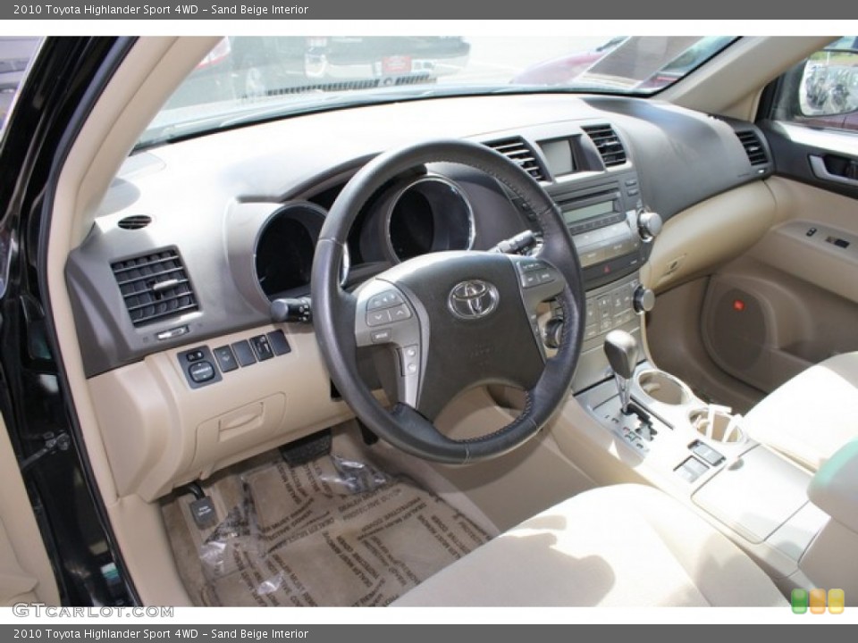 Sand Beige Interior Photo for the 2010 Toyota Highlander Sport 4WD #81332483
