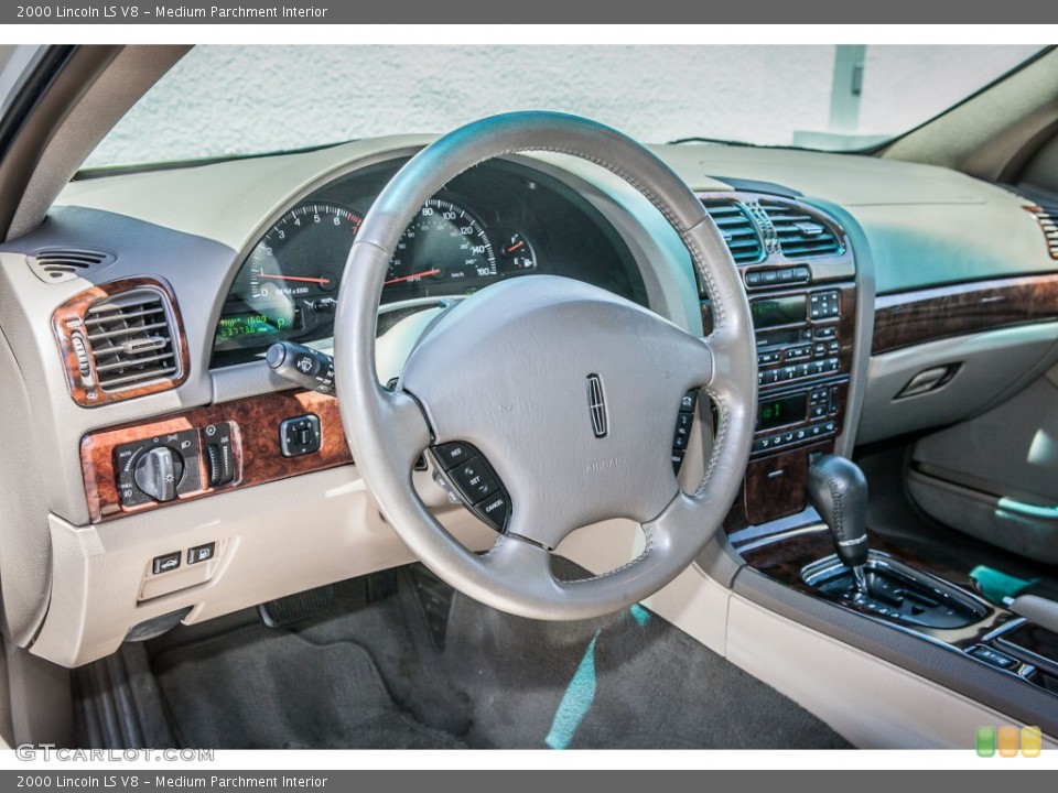 Medium Parchment Interior Dashboard for the 2000 Lincoln LS V8 #81332692