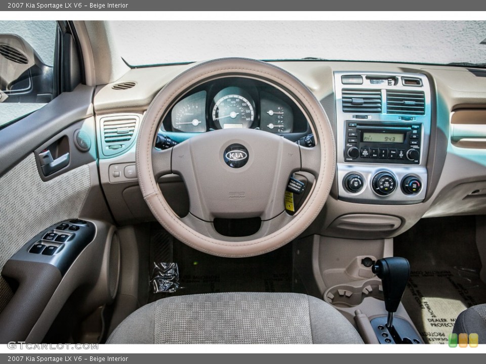Beige Interior Dashboard for the 2007 Kia Sportage LX V6 #81333362