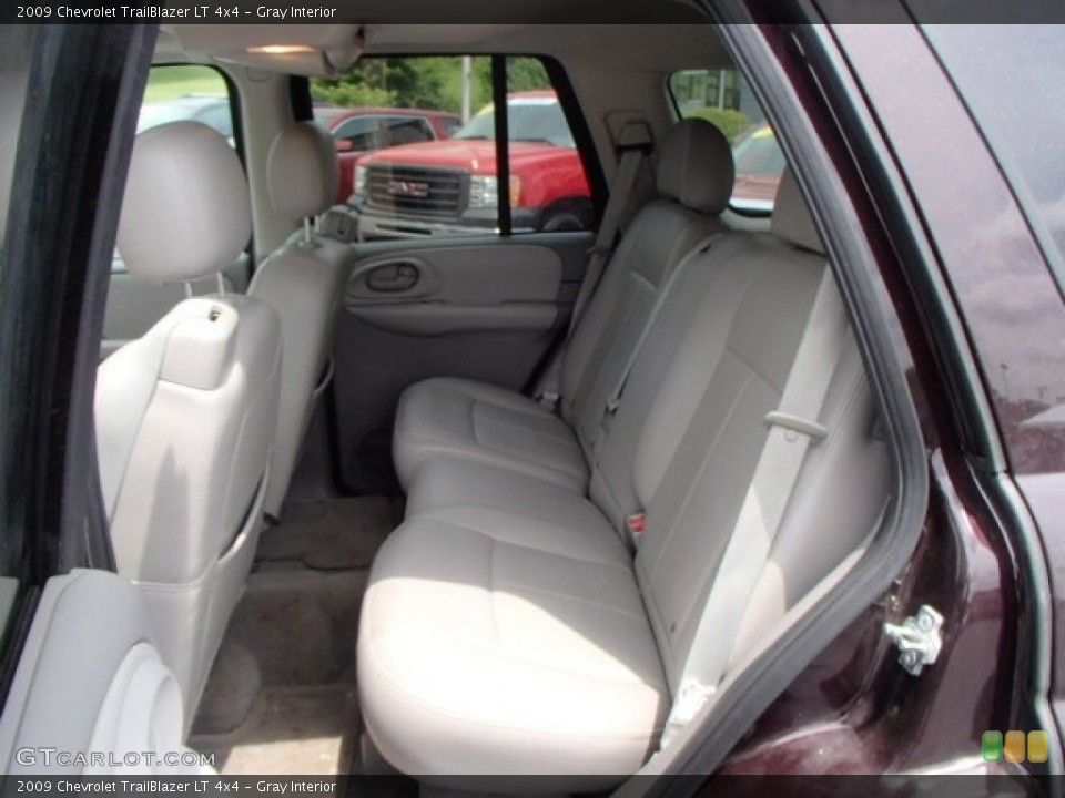 Gray 2009 Chevrolet TrailBlazer Interiors